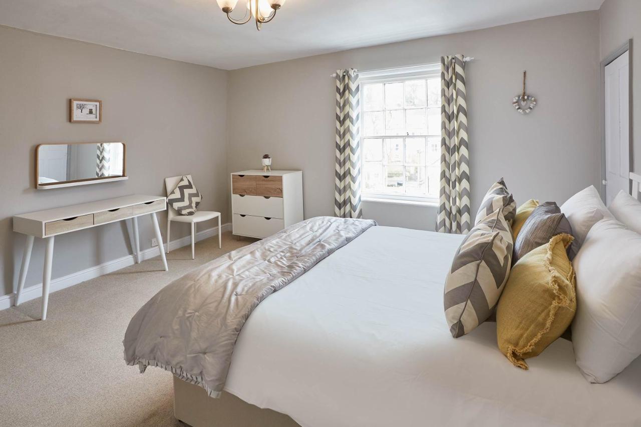 Host & Stay - Princess Place Townhouse Whitby Luaran gambar