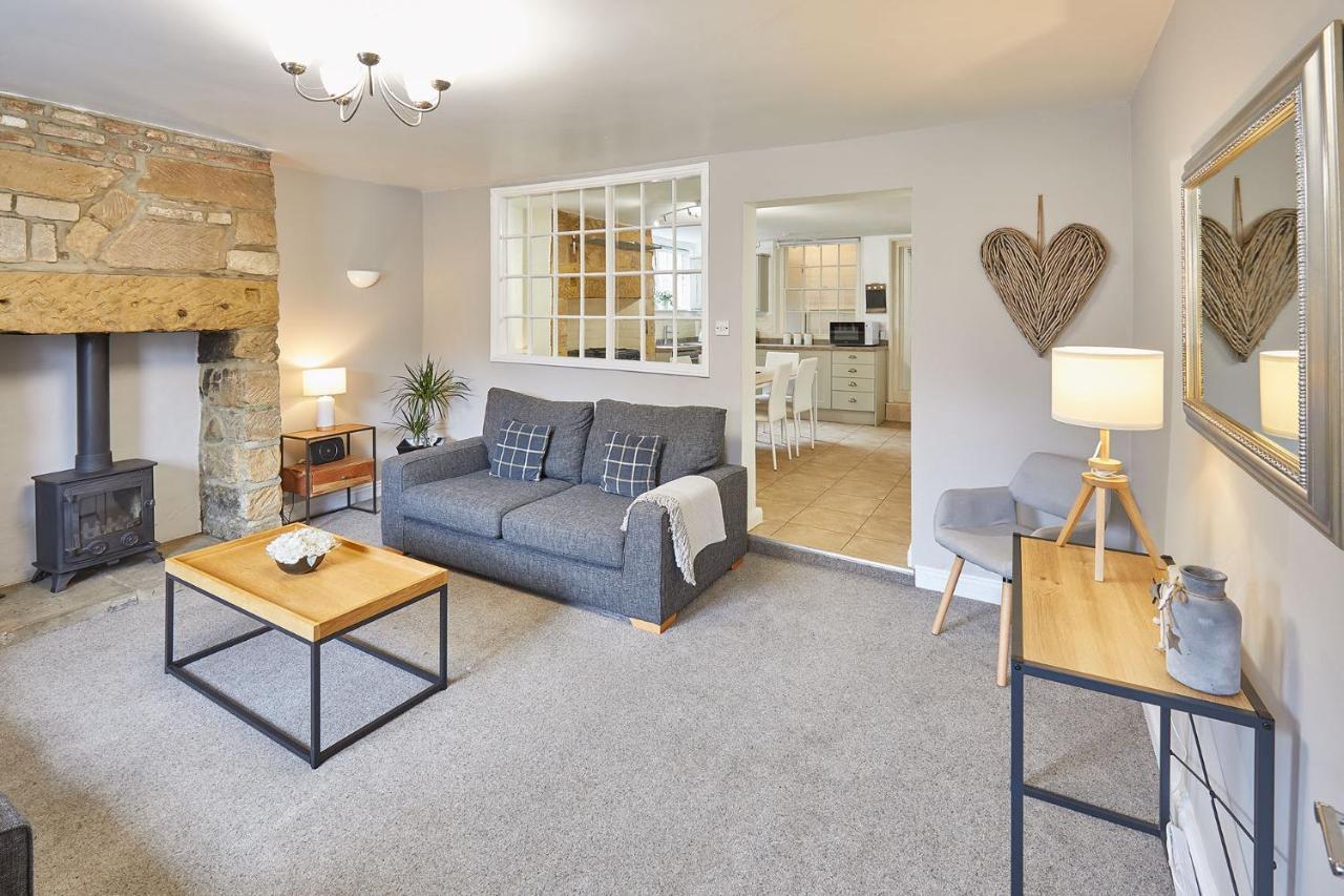 Host & Stay - Princess Place Townhouse Whitby Luaran gambar